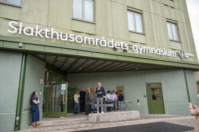 ICA inleder samarbete med Slakthusområdets gymnasium